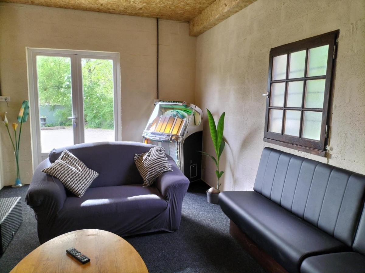 Le Jardin Des Hirondelles Bed & Breakfast Blanzaguet-Saint-Cybard Luaran gambar